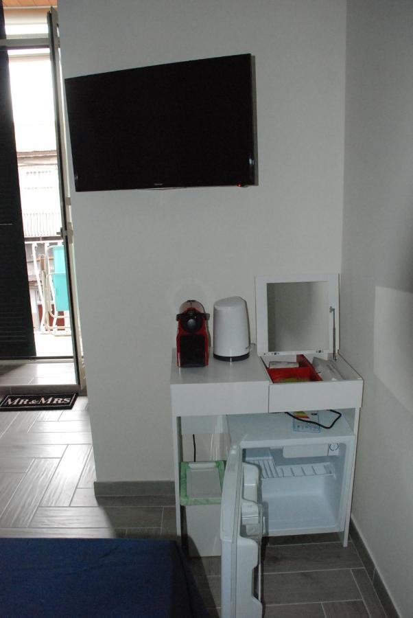 Metro Duomo B&B Napoli Dış mekan fotoğraf