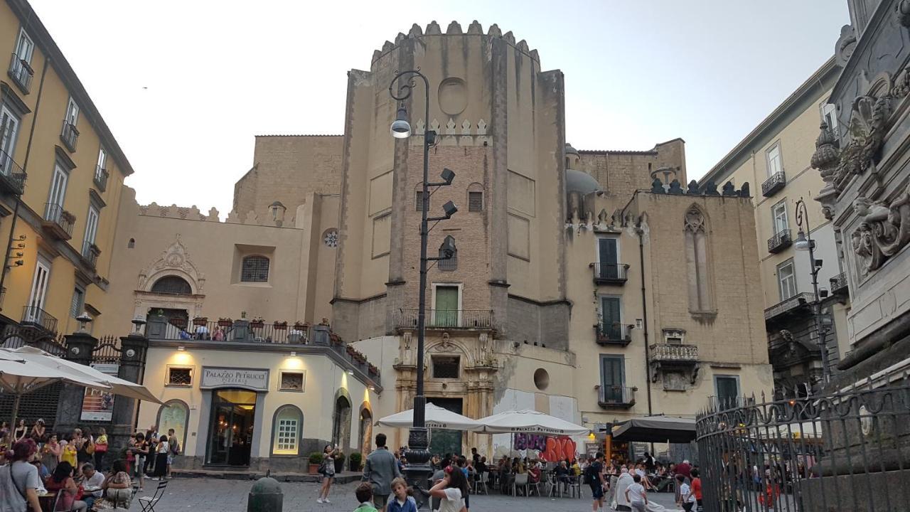 Metro Duomo B&B Napoli Dış mekan fotoğraf